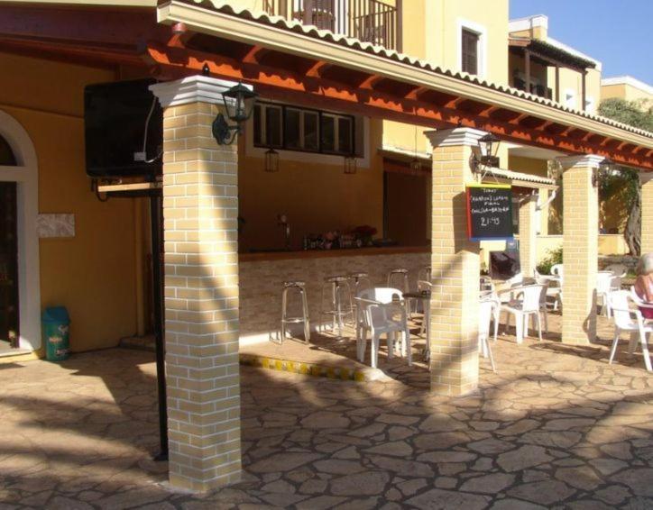 מלון קאסיופי Frosini Gardens מראה חיצוני תמונה