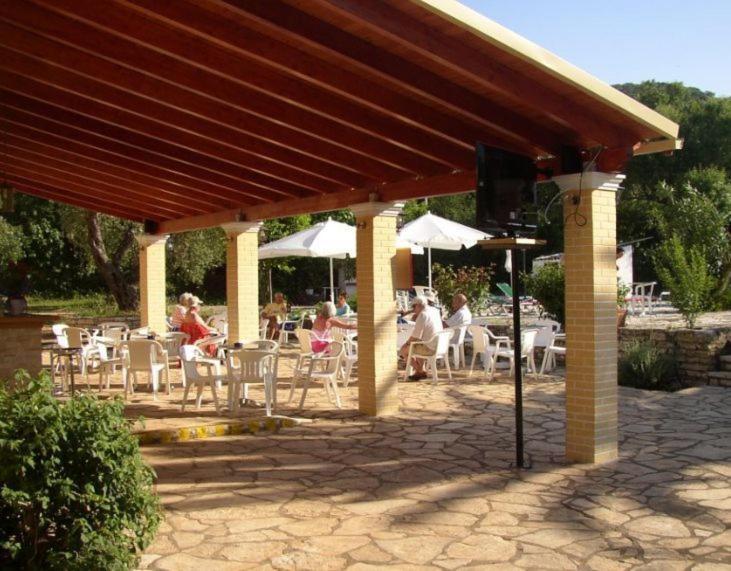 מלון קאסיופי Frosini Gardens מראה חיצוני תמונה